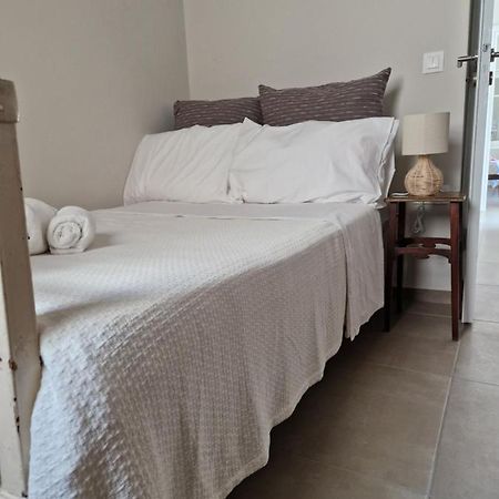 Вілла The Garden House Tinos Екстер'єр фото